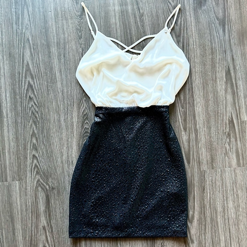 NWT guess dress